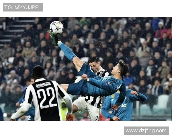 足球巨星C罗的成长之路与成功秘诀全揭秘